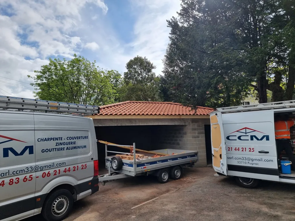 Garage individuel : choisissez la solution clé en main pour votre charpente et votre toiture à Saint Laurent d'Arce