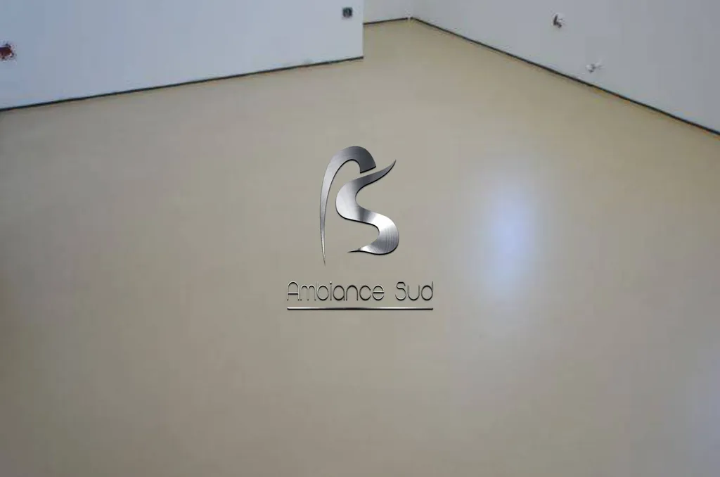 SOL en béton ciré coulé industriel teinté à CABRIS près de Cannes