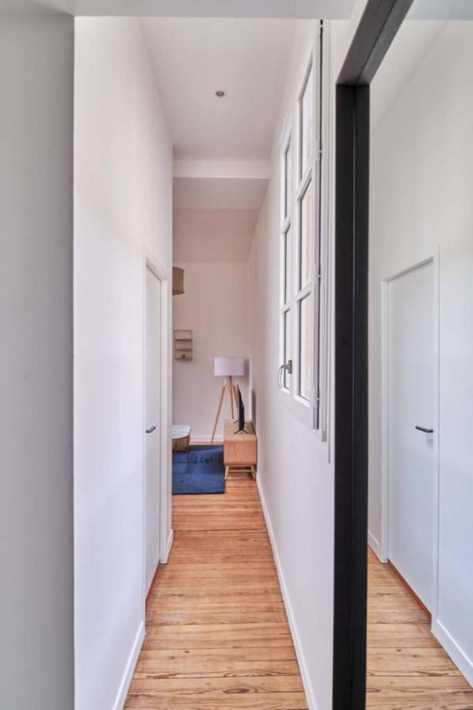 Appartement T3 renové dans le Quartier Saint Paul Bordeaux  