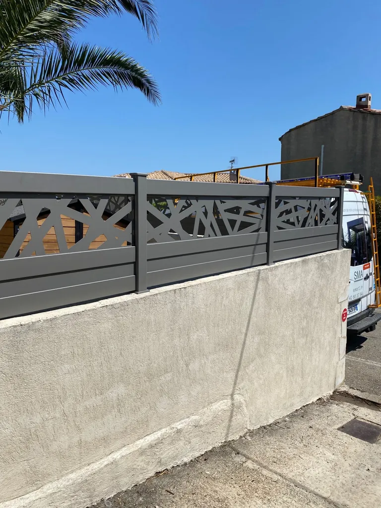 garde corps, clôture sur Carry le Rouet