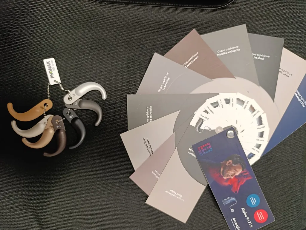 Couleurs chez Phonak et Bernafon