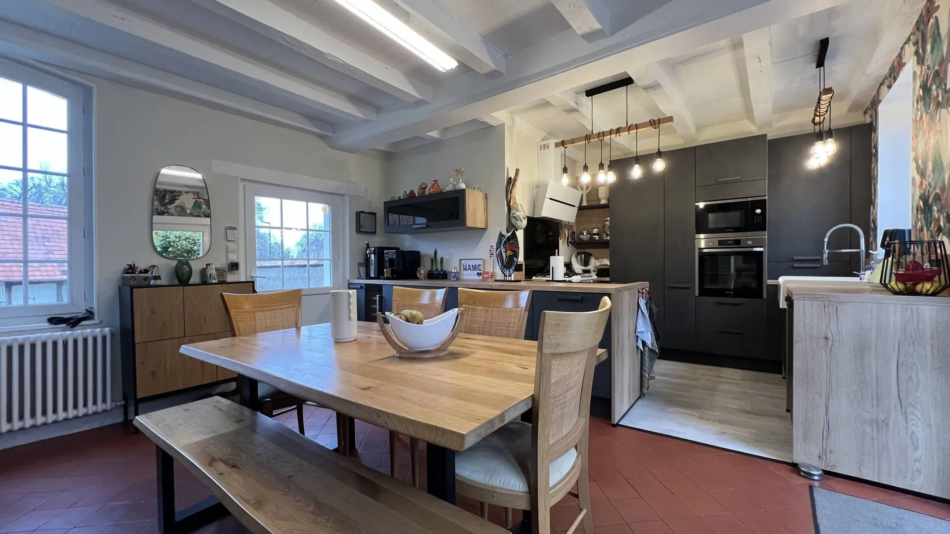 Propriété de caractère dans un cadre authentique et paisible