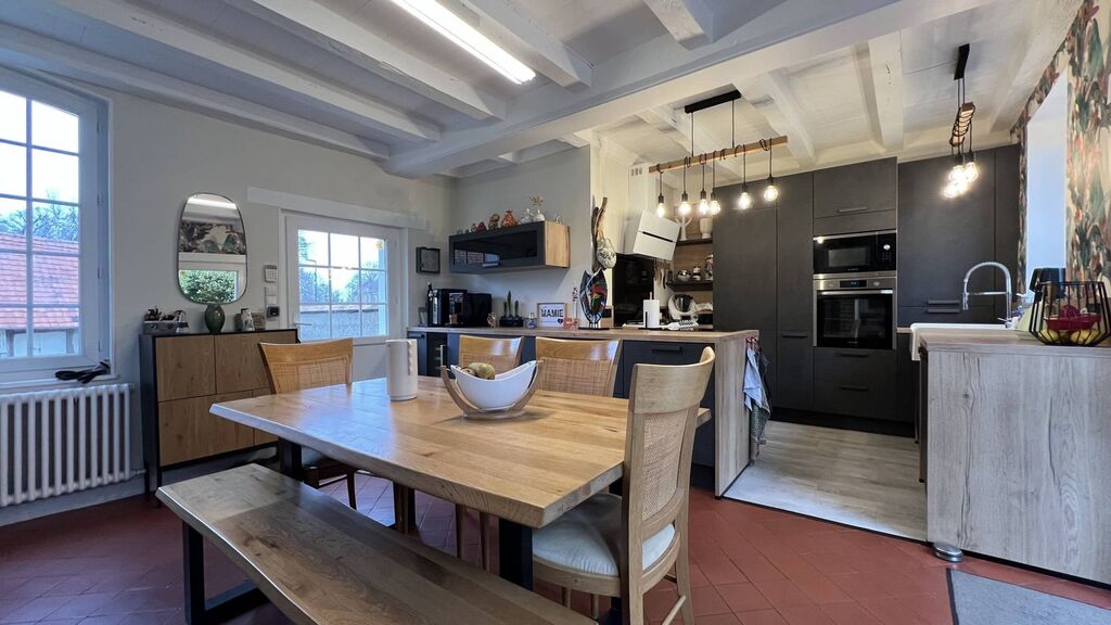 Propriété de caractère dans un cadre authentique et paisible