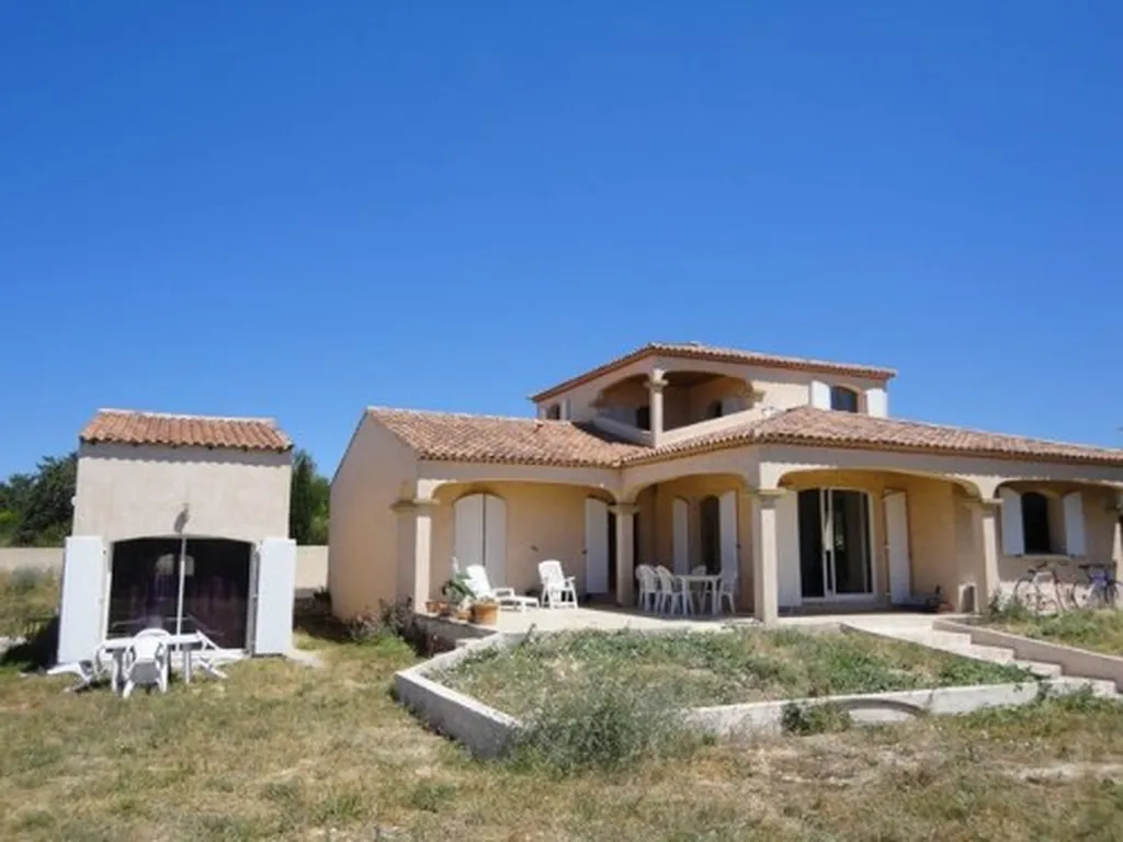 A vendre carnoux maison et studio