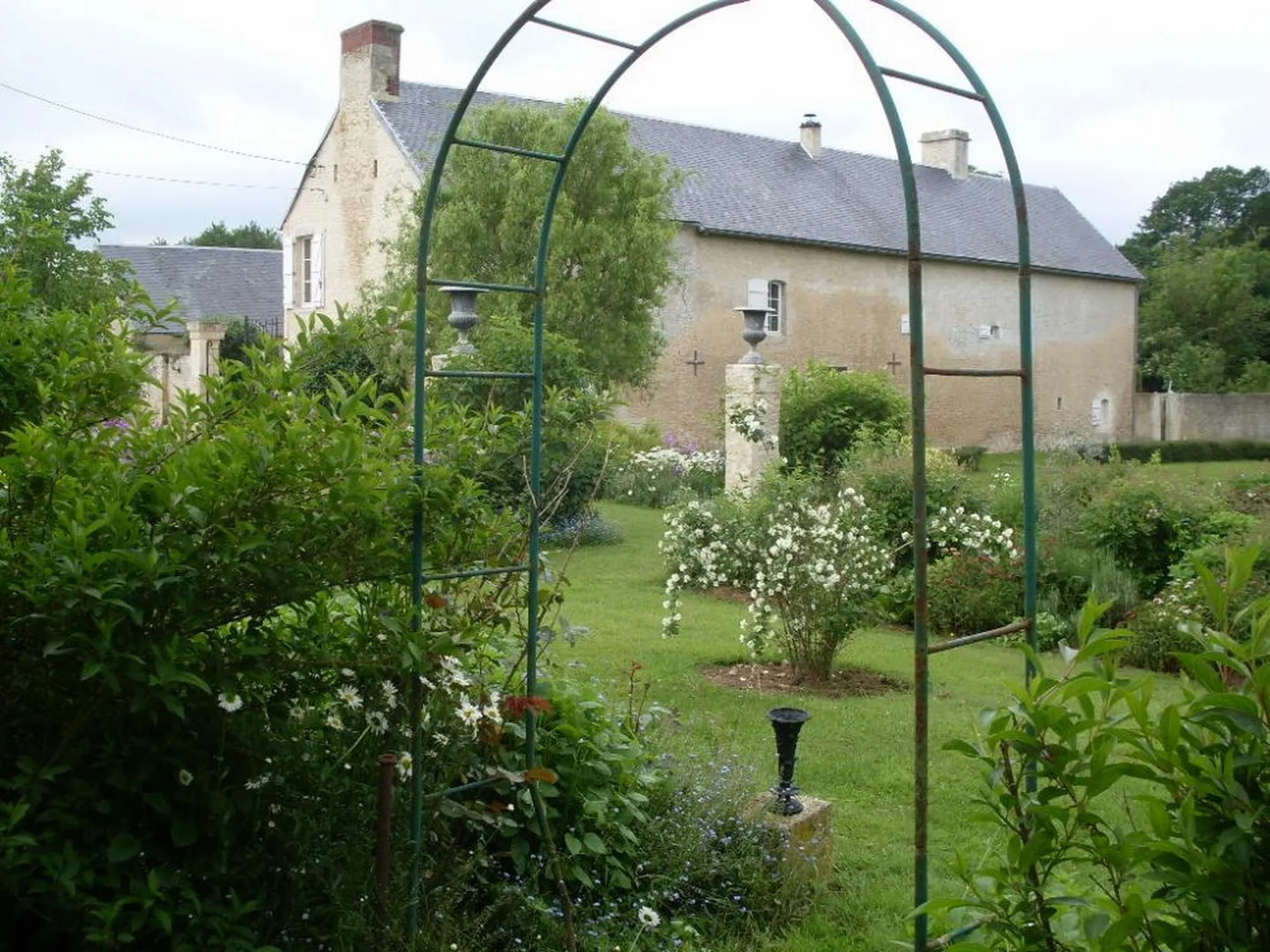 MAISON EN PIERRE Entre CAEN et FALAISE, Calvados 14