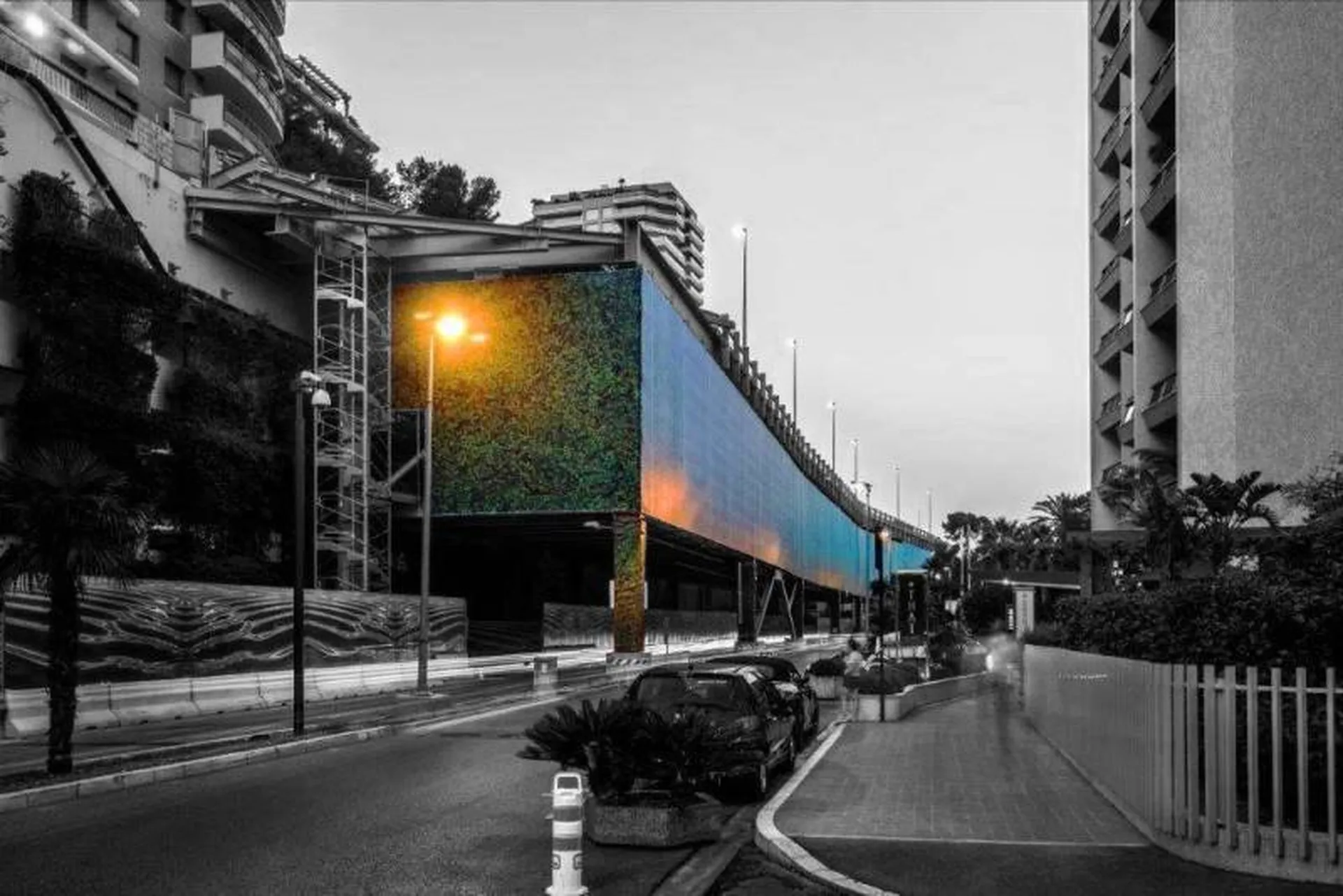 Conception et pose d'une bâche trompe-l’œil à Paris