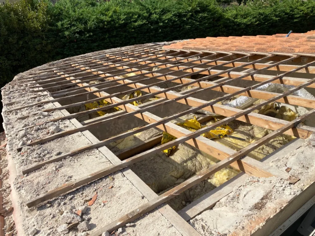 Dépose toiture sur martigues