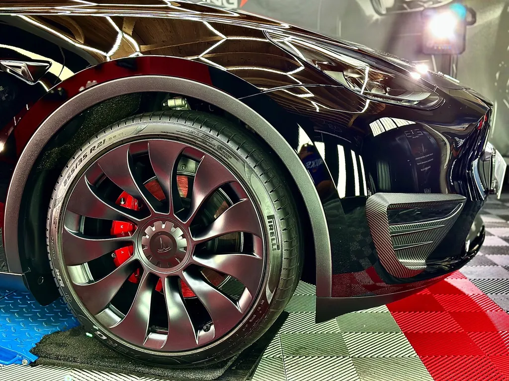 DETAILING automobile PPF voiture traitement céramique automobile Lyon tesla model Y