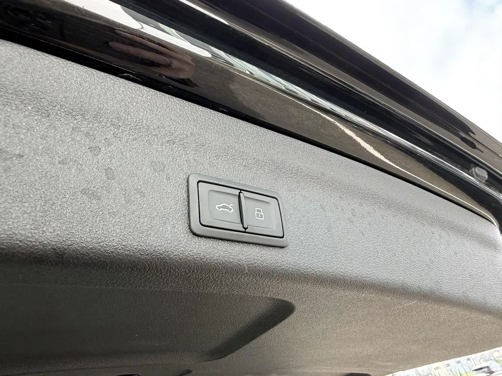 Audi A6 Avant d'occasion proche Rouen et Le Havre : Break Premium 40 TDI 204 ch disponible chez Caudebec Automobiles en Normandie