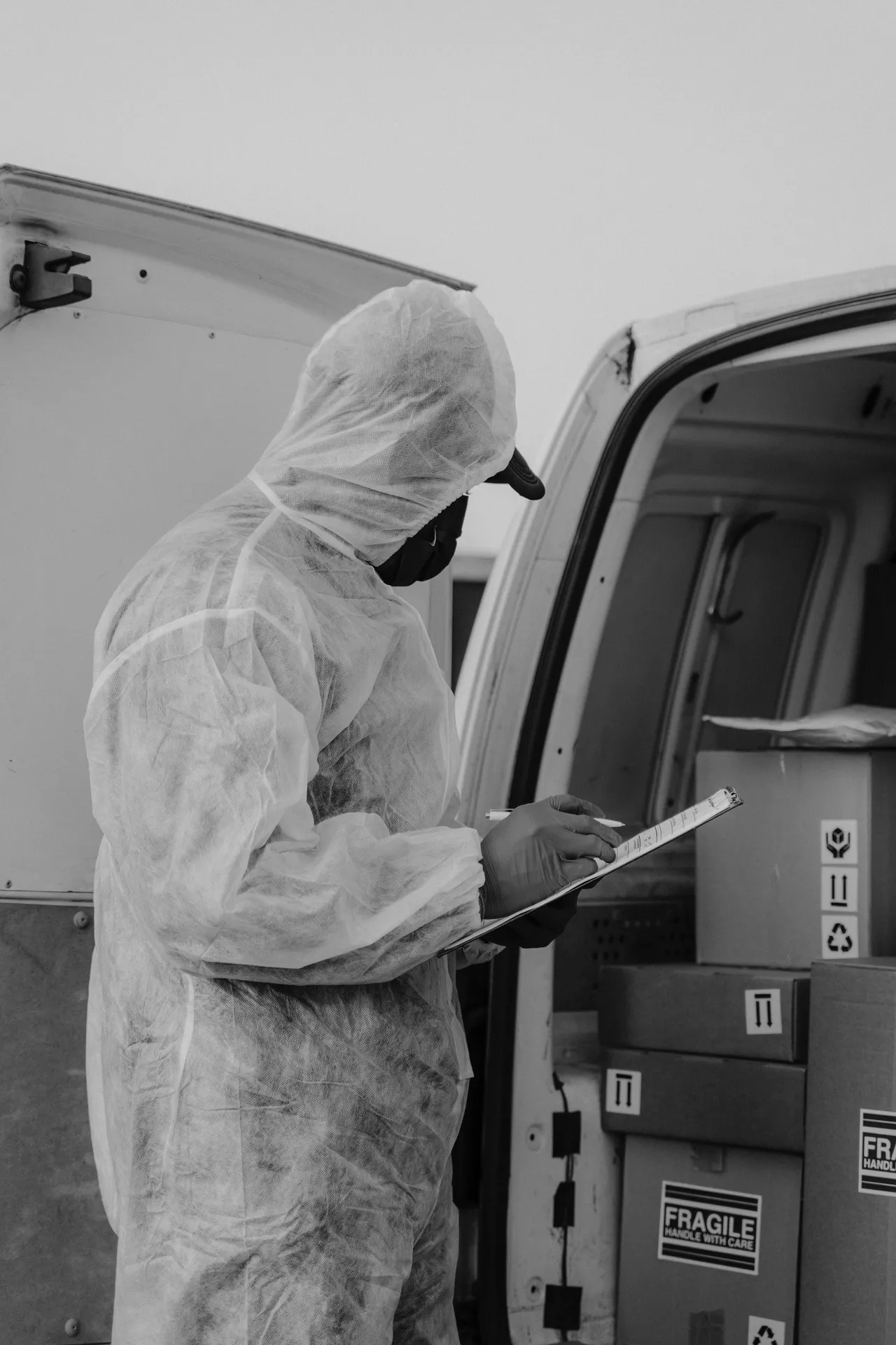 La désinsectisation professionnelle : une affaire de précision. Stop aux solutions inefficaces du commerce ! Chez AMA Nuisibles, nous utilisons des produits biocides homologués et des méthodes de pointe