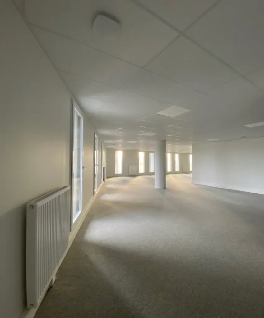 LE HAVRE - A LOUER bureaux 322 m2 divisibles à partir de 155 m² au 1er étage de la tour emblématique Horizon 360