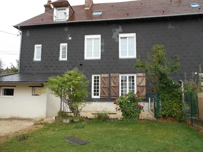 APPARTEMENT A VENDRE LISIEUX CENTRE-VILLE AVEC JARDIN EN REZ-DE-CHAUSSEE LISIEUX