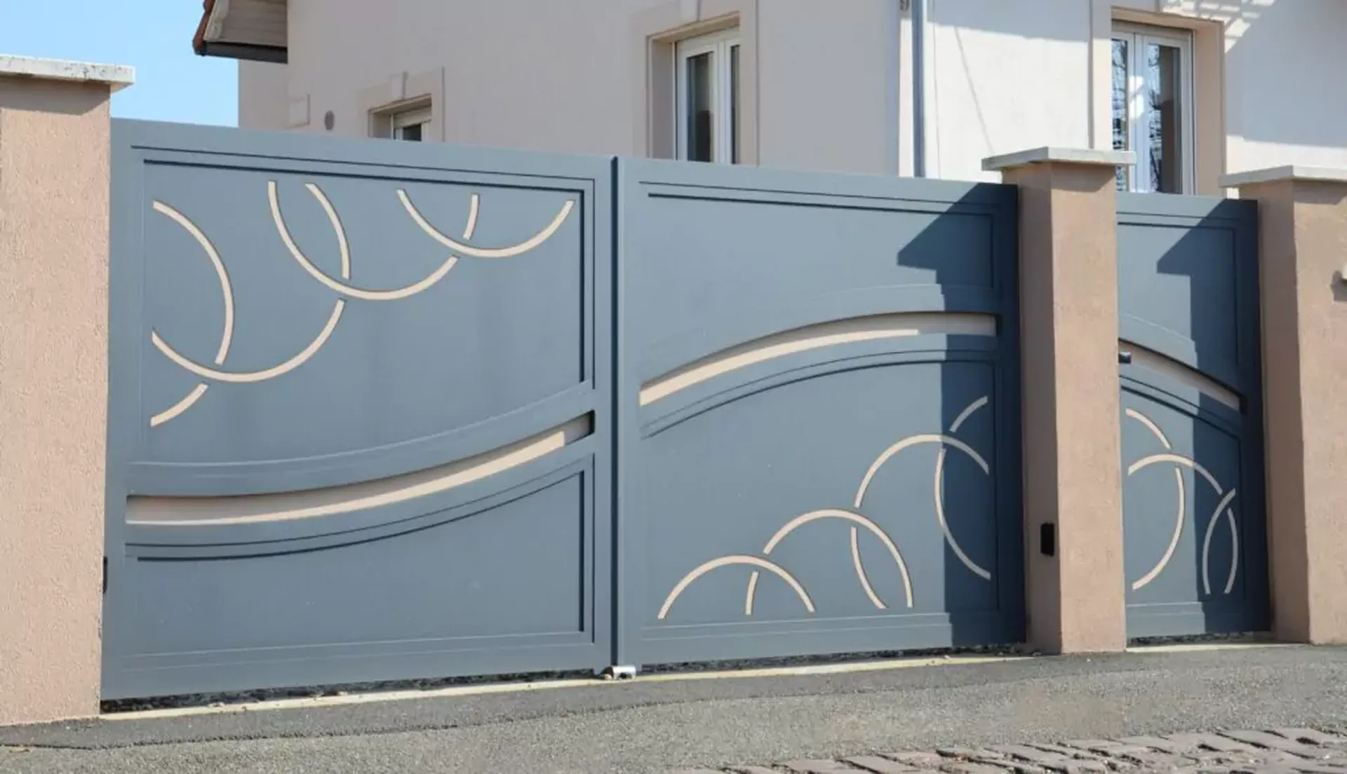 Gamme MODERN offrent une personnalisation complète. SIMPI .OPA. MIX