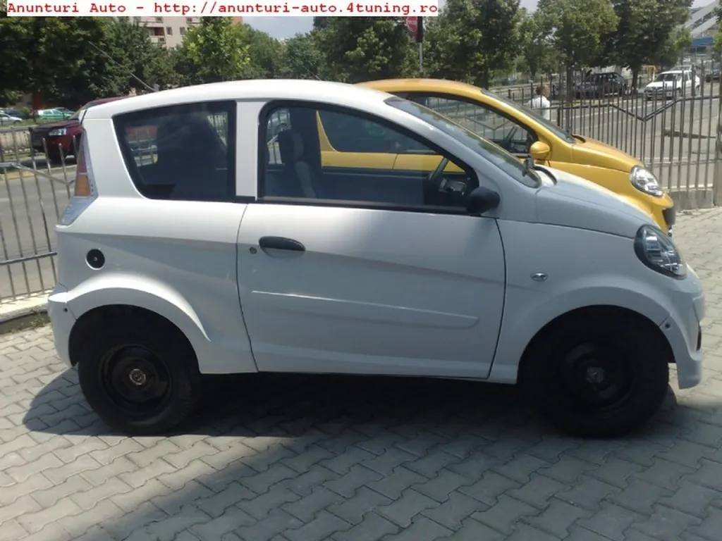 Voiture sans permis occasion Marseille Minicar Microcar Mgo
