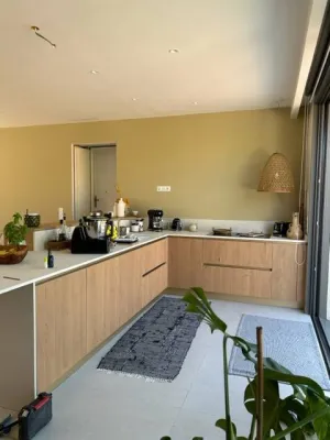 Conception et installation sur mesure d'une cuisine italienne haut de gamme à Six Fours