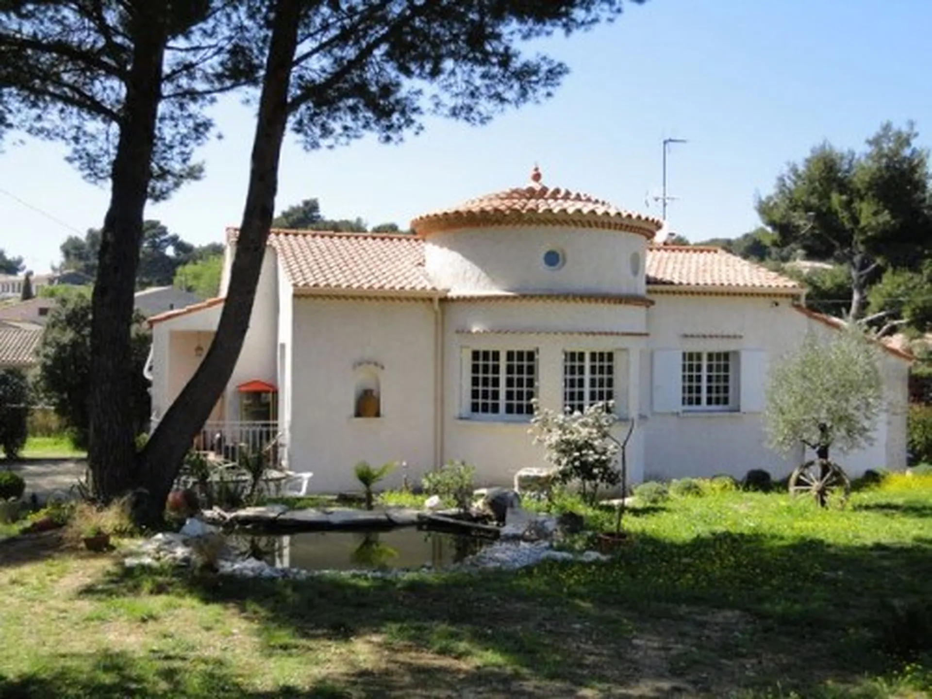  Beau logement à vendre 4 de plain pied Roquefort La Bédoule proche commodités