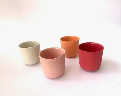 Pourquoi ce set de 4 tasses à café artisanales est-il l’élément parfait de l’art de la table à Marseille et en Provence ?