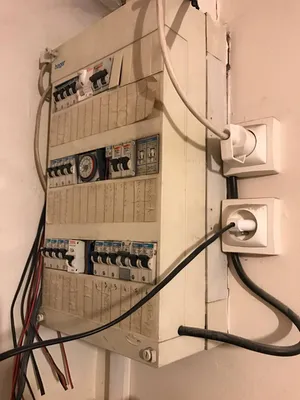 Mise aux normes tableau électrique sur la commune de Roquevaire