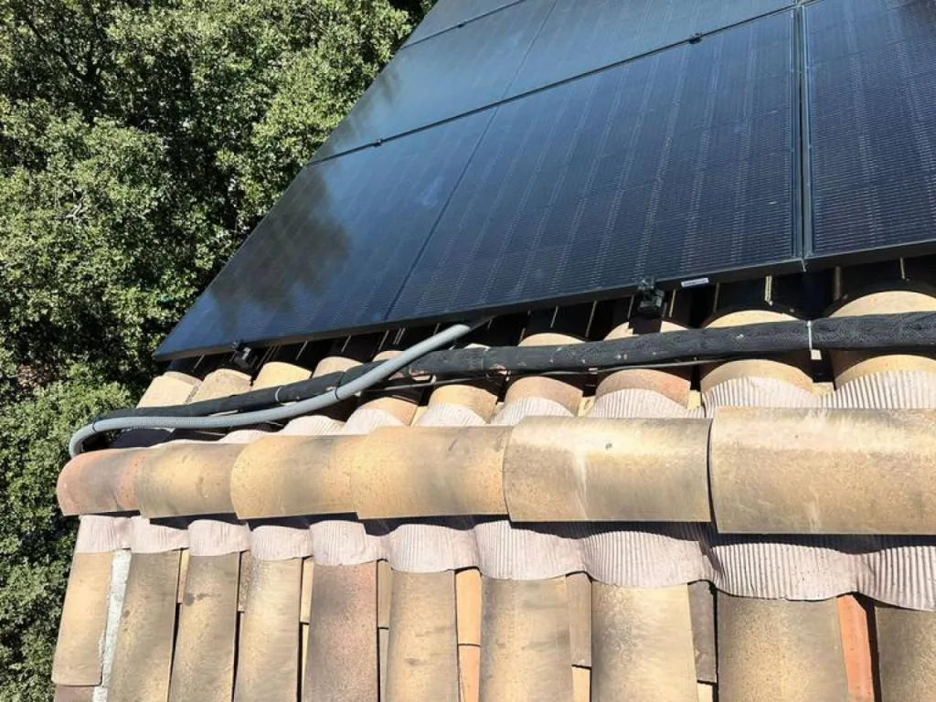 Pose de panneaux photovoltaïques à Murs dès 17 900€