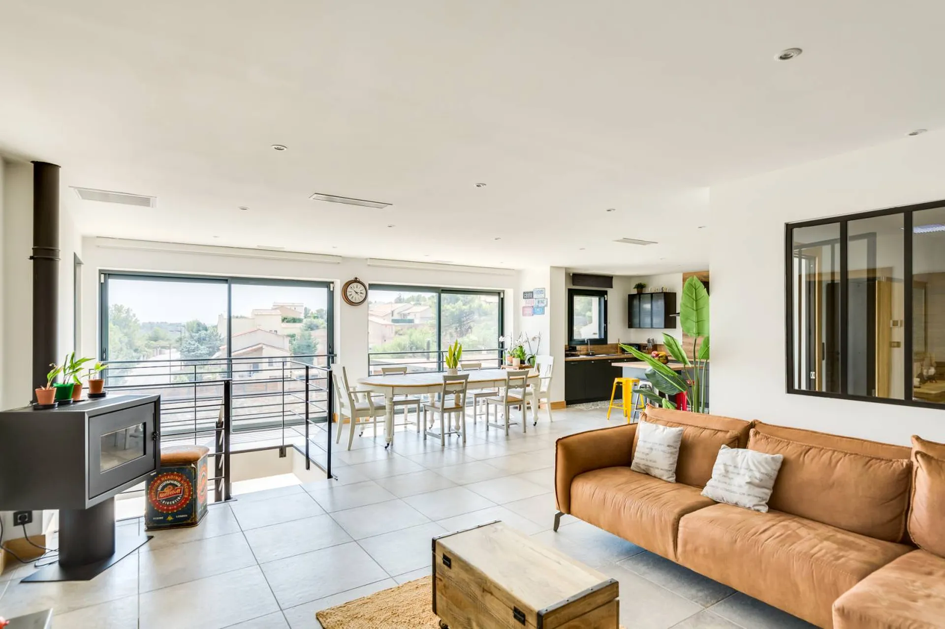 a vendre maison sur carnoux en provence