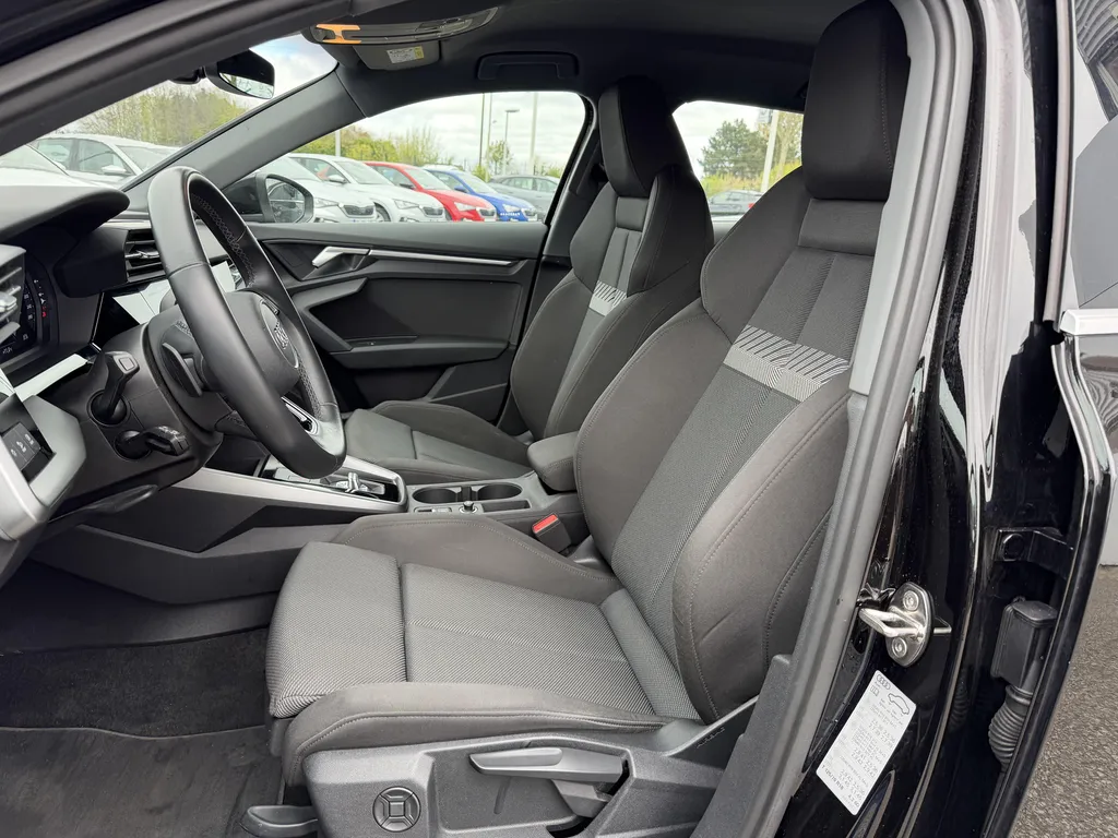 Audi A3 Sportback d'occasion à prix attractif chez Caudebec Automobiles, votre expert auto proche de Rouen et Le Havre