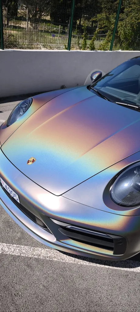 Porsche 911 : nettoyage extérieur premium et décontamination complète à Montauroux près de Tourrettes