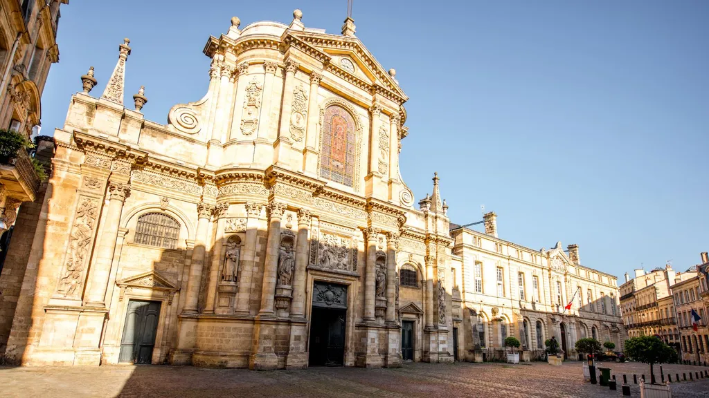 Acheter un appartement haut de gamme dans le Triangle d'Or à Bordeaux grâce à un chasseur immobilier spécialisé en biens rares