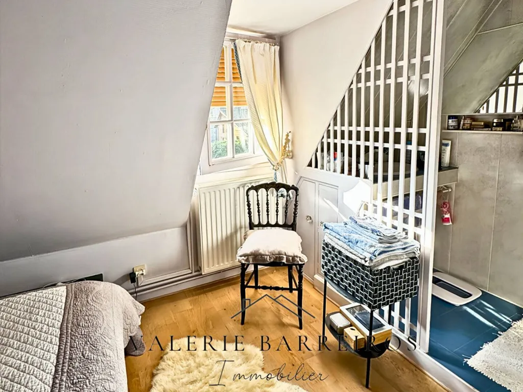 A vendre maison de caractère de 140 m² édifiée sur 850 m² de terrain sur le secteur de TOURVILLE LA RIVIERE 76410