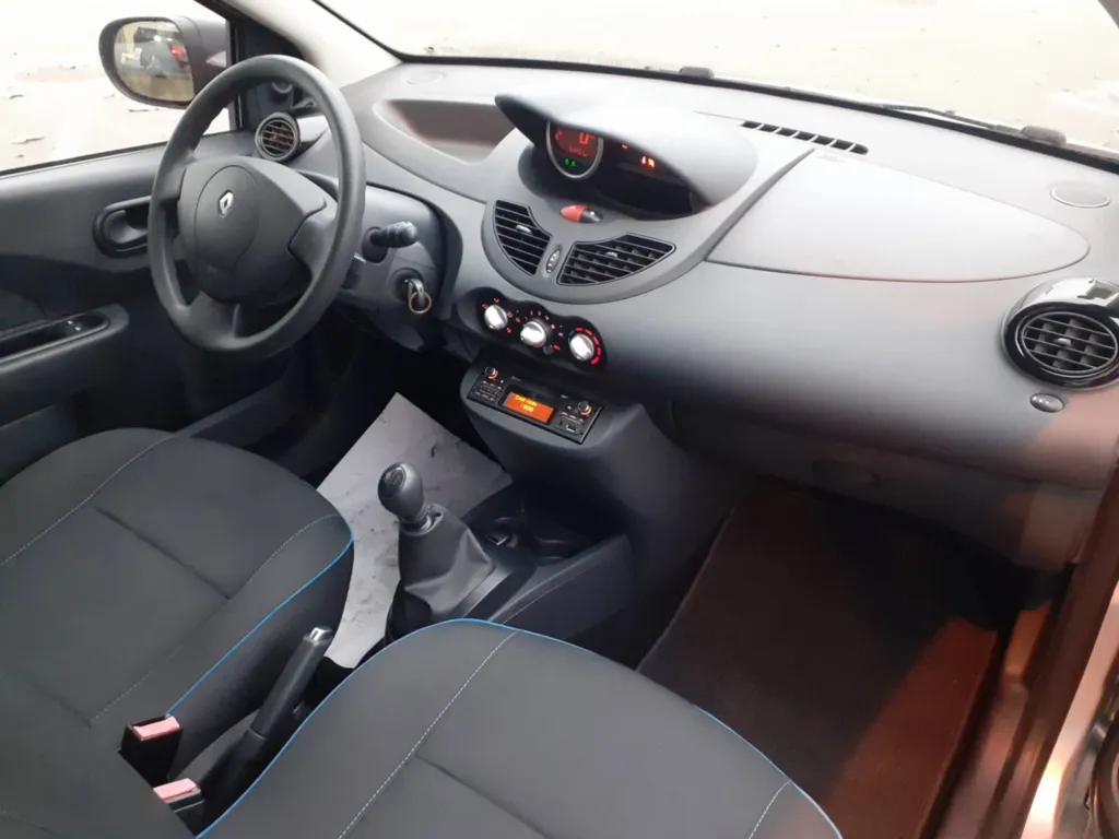 RENAULT TWINGO II SERIE LIMITEE PEPITE 1.2 LEV 75 ECO²  OCCASION A PLAISANCE DU TOUCH PRES DE TOULOUSE
