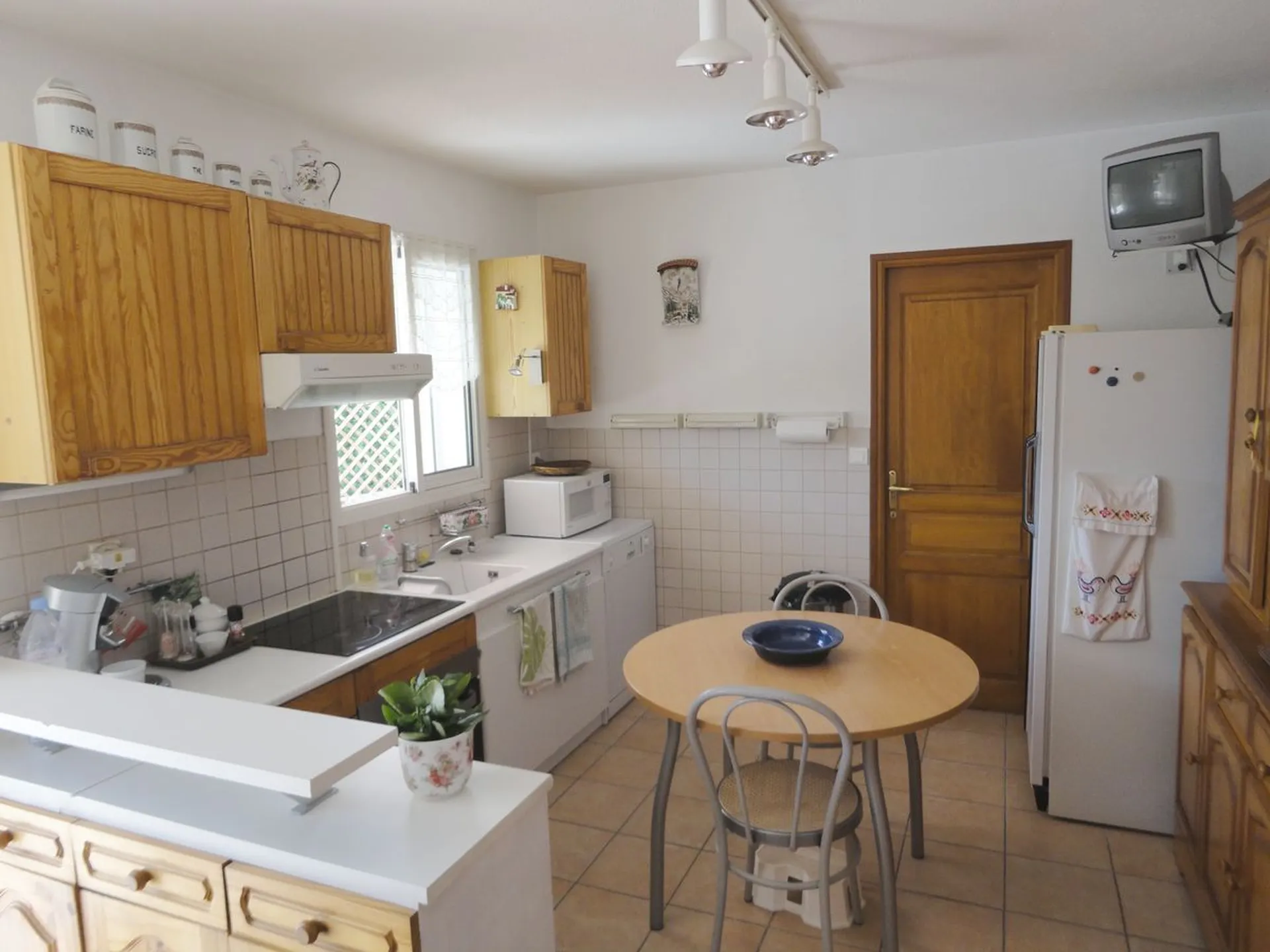 vente maison de plain pied avec piscine roquefort la bedoule