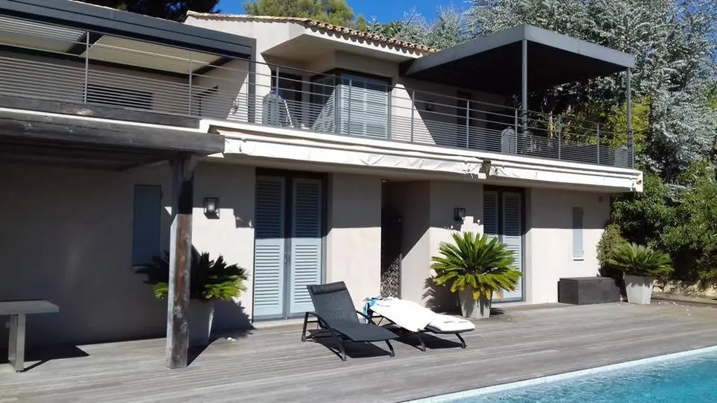 Façade en BADIGEON de Chaux de TERRE DU MONDE