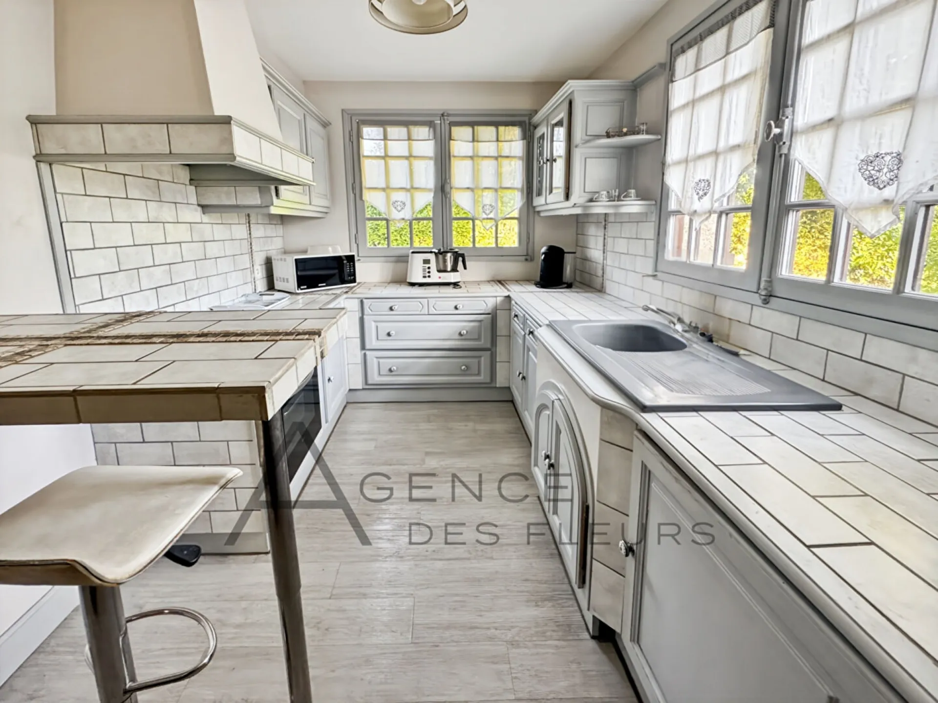 A vendre, jolie maison de 90m² sur un terrain de 2413 m² située au Bosc du Theil 27370