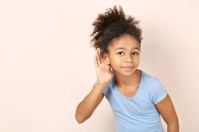 Mon enfant entend mal d'une oreille : consulter un centre auditif à La Brède