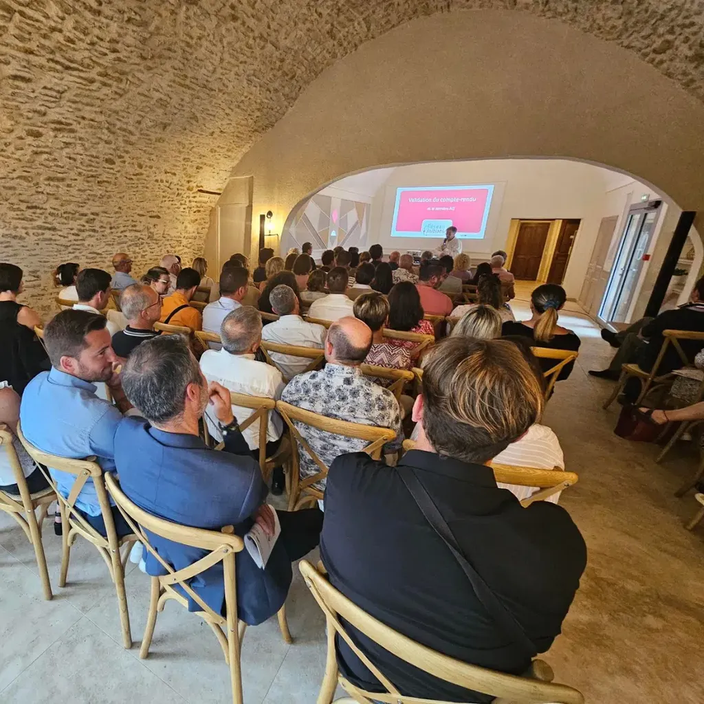 réserver un domaine avec salle équipée pour évènement d'entreprise près de Gap