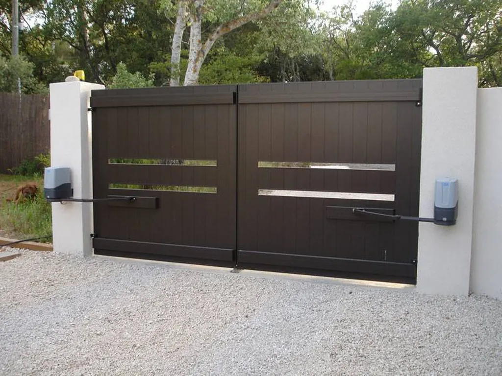 Pose d'un portail à bras en Occitanie