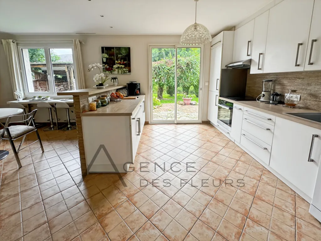 A acheter maison de 146m2 située sur la commune de Brionne