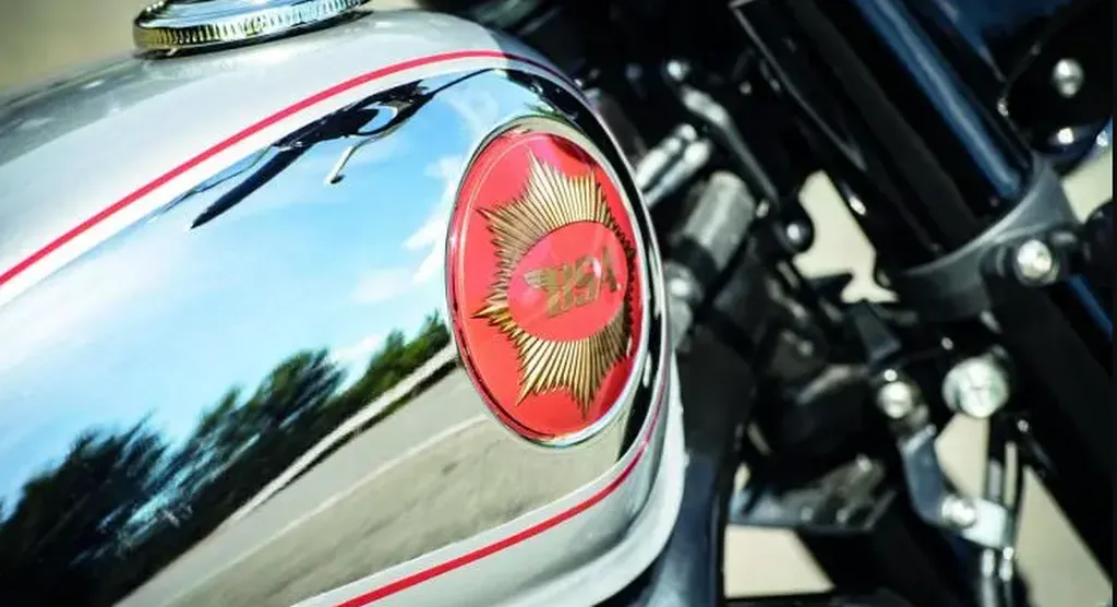 BSA GOLDSTAR 650 LEGACY EDITION