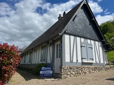 Exclusivité ! Vendue : Maison de caractère, pleine de charme, à Saint Wandrille Rançon