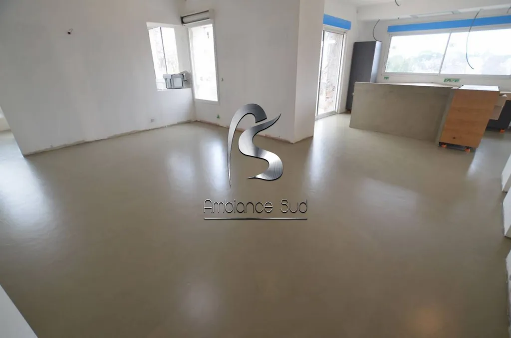 SOL EN BETON CIRE TALOCHE MANOSQUE