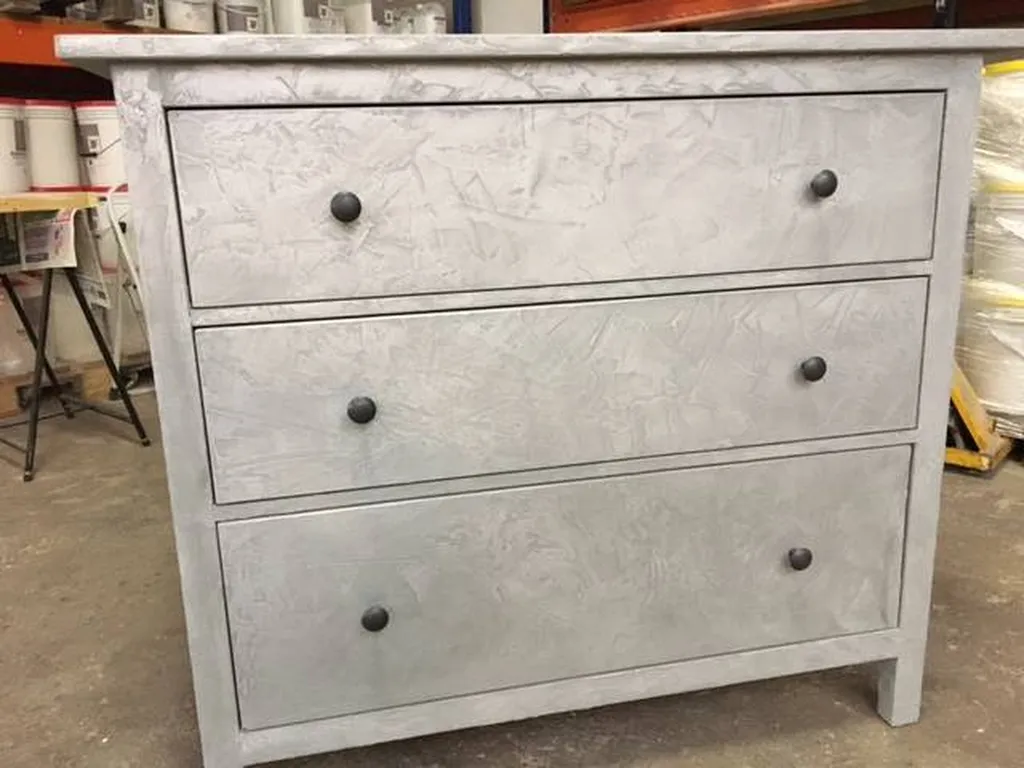 COMMODE RELOOKEE EN METALDECO ALUMINIUM