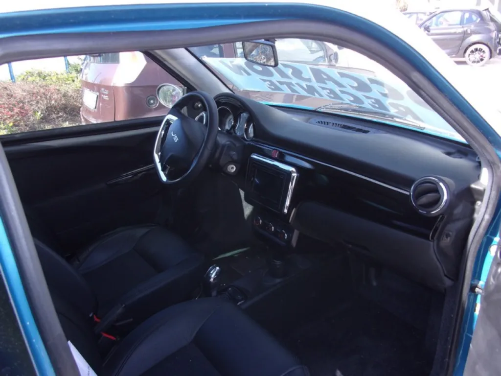 Vente voiture sans permis occasion LIGIER JS50L SPORTLINE près de Toulon