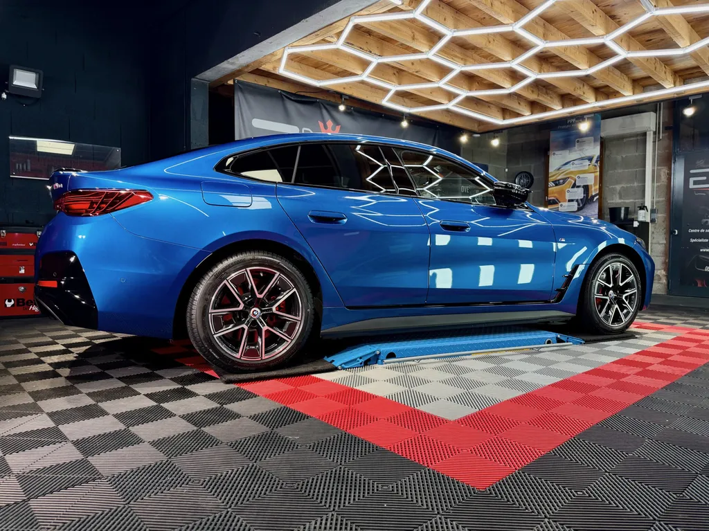 BMW i4 M60 – Protection céramique GYEON Infinite par EMB Detailing à Vaugneray (Lyon)