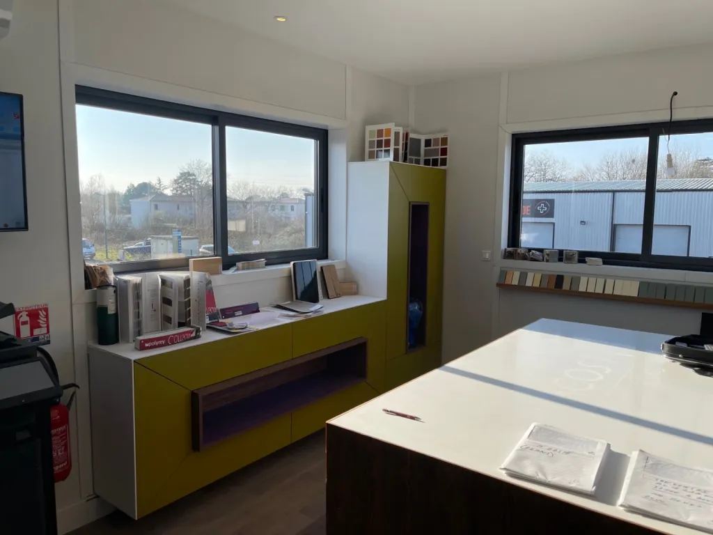  Les bureaux de Lacoste Agencement à Marcheprime