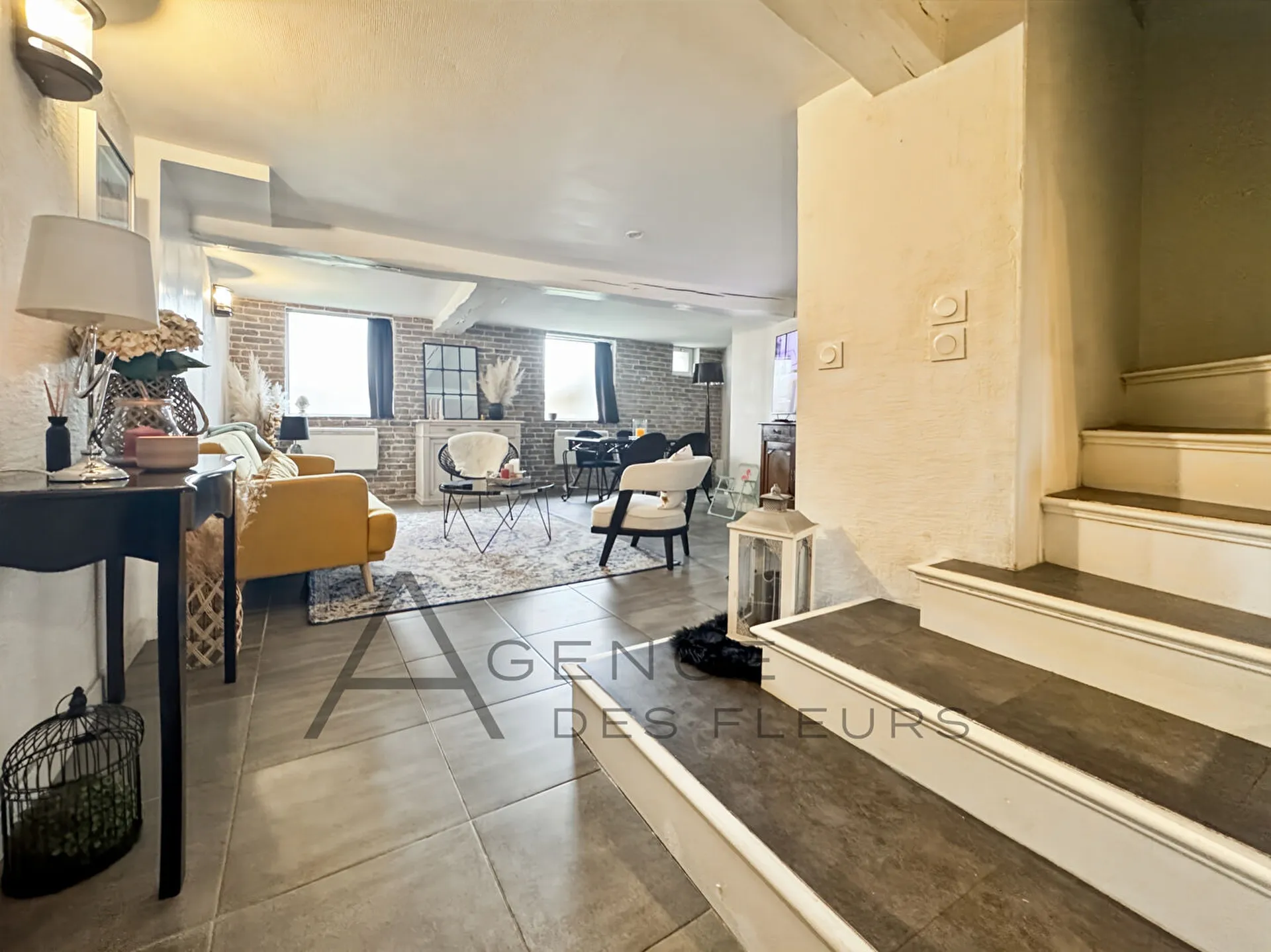 A acheter maison de ville de 94 m² sur la commune de OISSEL 76350