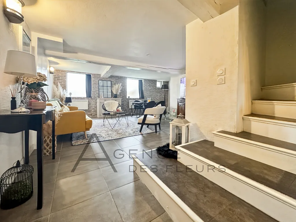 A acheter maison de ville de 94 m² sur la commune de OISSEL 76350