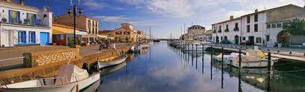 visite de la ville de Marseillan à 15 min de Vias et du Mas de la Plage