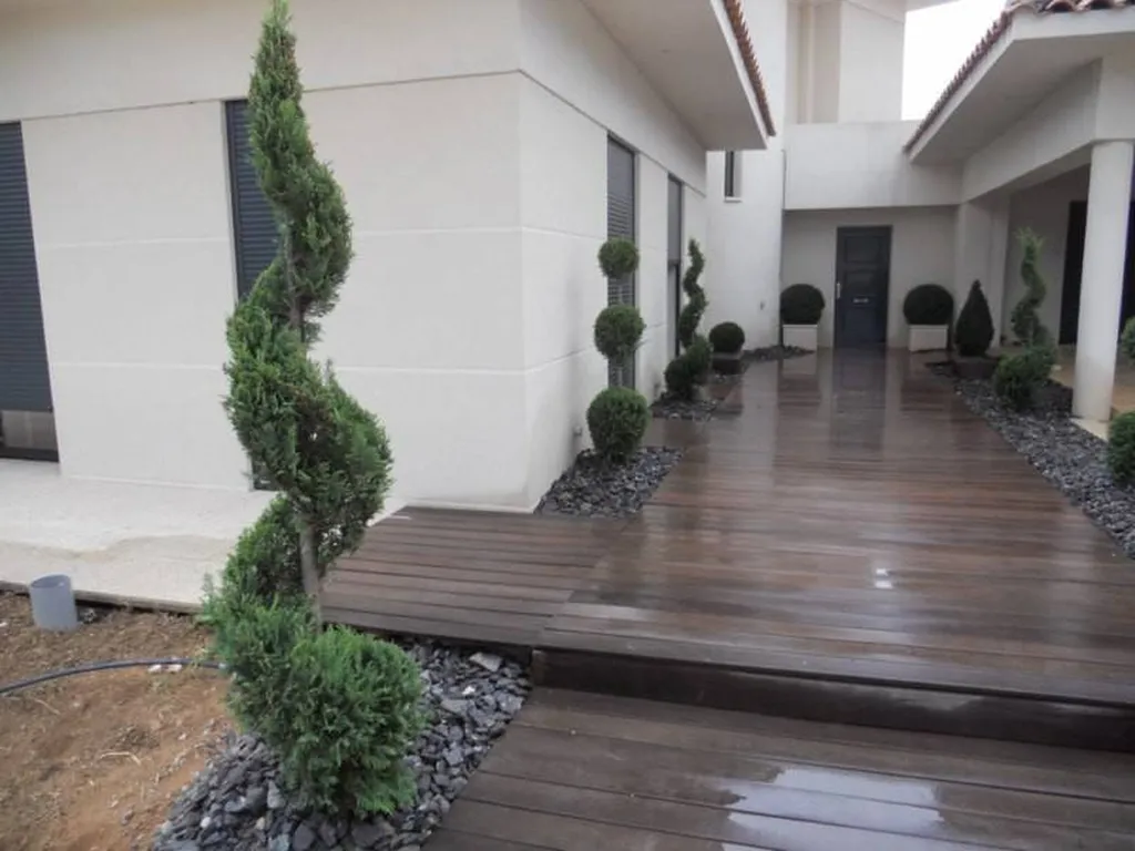 Aménagement d'une entrée de villa