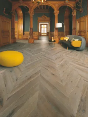 parquet gris en point de hongrie