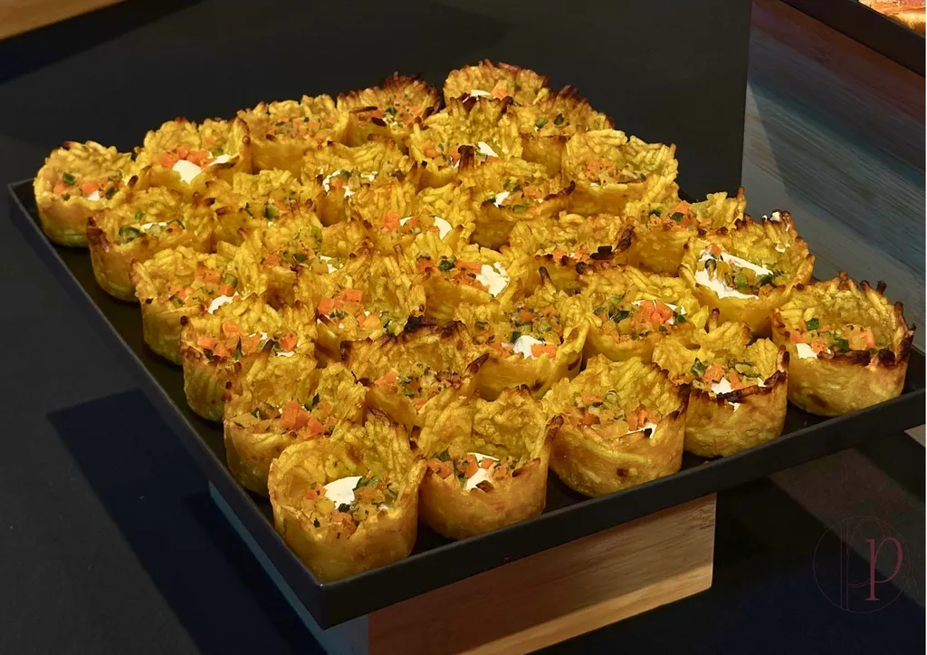 Croustilles gourmandes : Panier gourmand à la pomme de terre, crème de brie et brunoise de légumes