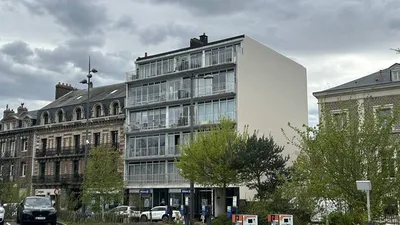 SOUS COMPROMIS Appartement idéalement situé avec balcon, ascenseur, Dieppe, 76 Normandie